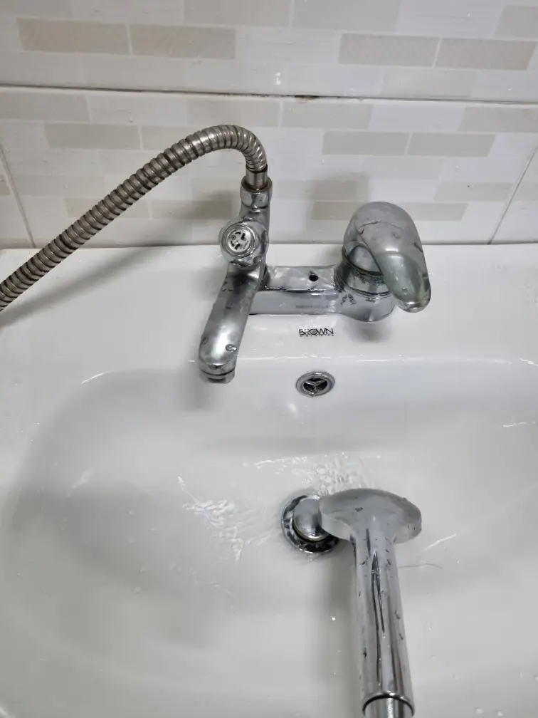 막힘해결119가 완성한 샤워겸용 수전 교체, 새로워진 욕실 경험